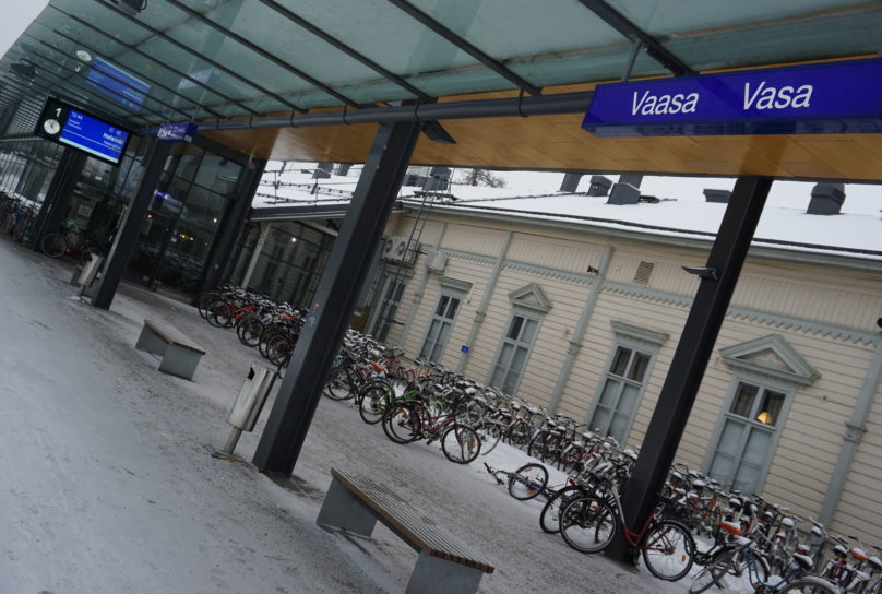 Vaasan rautatieasema - Vasa tågstation