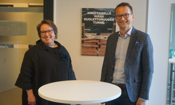 Niina Asujamaa, Cedric Frostdahl