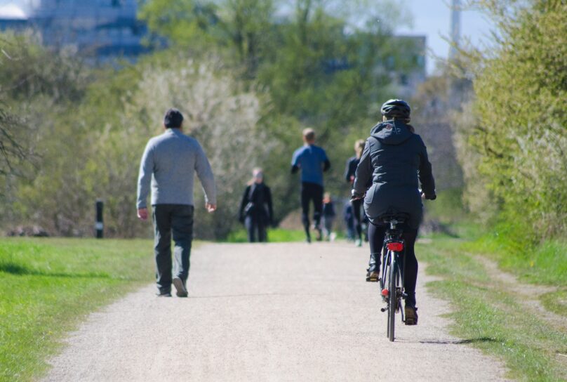 Parkway cyclists, walkers, joggers