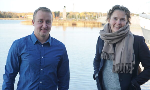 Jonathan Björkskog, Linda Kass.