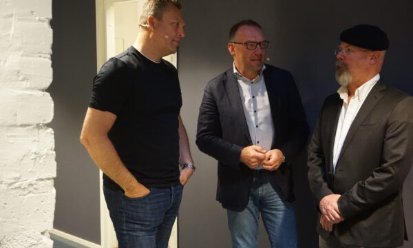 Jani Vahvanen, Kari Onniselkä, Jamie Hyneman