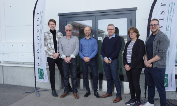 Anton Kronqvist, Jens Nabb, Marcus Jansson, Cay Kronqvist, Yvonne Isakas, Robert Back. Kronqvist Bolagen