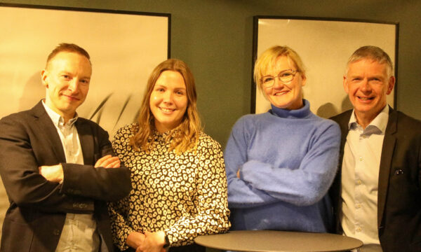 Tomas Knuts, Sara Libäck-Sandin, Elli Flén, Lars Losvik. Losvik & Flen