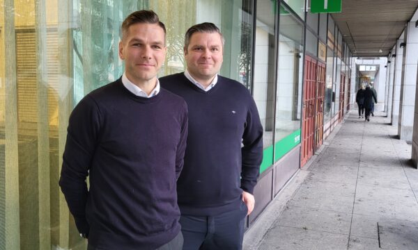 Sebastian Strandvall, Andreas Lindroos, Fennia.