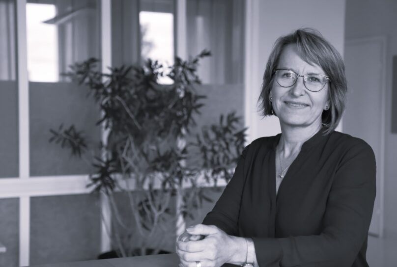 Pia Jünger, Novia