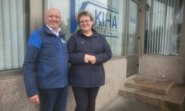 Johnny Backman, Elvira Backman-Gutic, Kiha-team