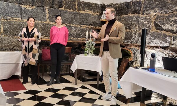 Anne Salovaara-Kero, Piia Hägen, Joel Sunabacka.