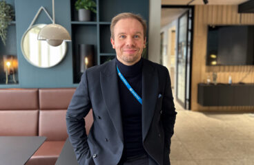 Joel Sunabacka, LokalTapiola Österbotten, Lähitapiola Pohjanmaa