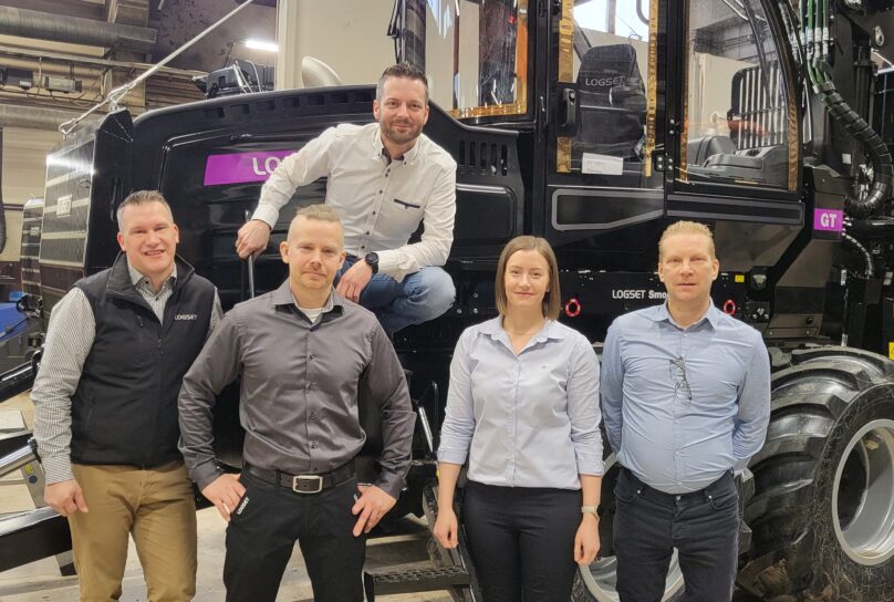 Kuvassa osa Logsetin johtoryhmästä: Ron Back, Jonas Hedström, Pascal Rety, Malin Ahlnäs ja Mika Oinas.