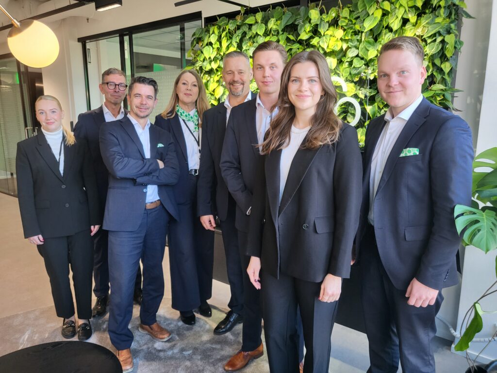 Lotta Puro, Mikael Nyström, Thomas Lindholm, Pia Utriainen, Stefan Grönholm, Axel Wingren, Sofia Sundell, Joakim Övermark, OmaSp Vaasa, Vasa