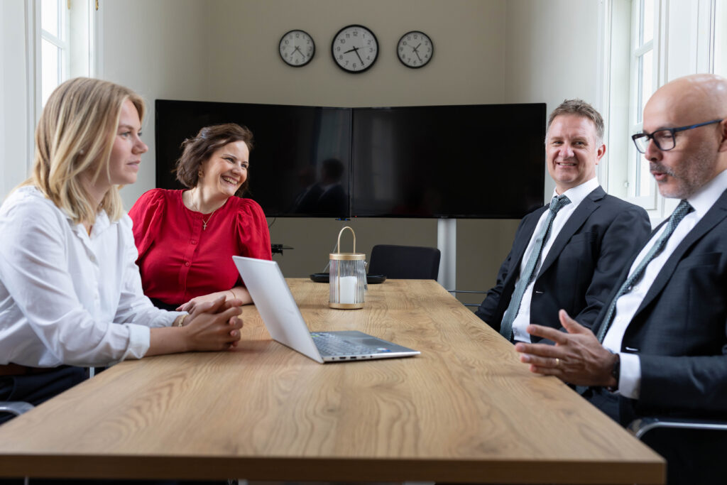 Sofia Forsman, Mirella Luther-Enlund, Joakim Rönngård ja Sebastian Fuentes. Kuva: BTB Transformers