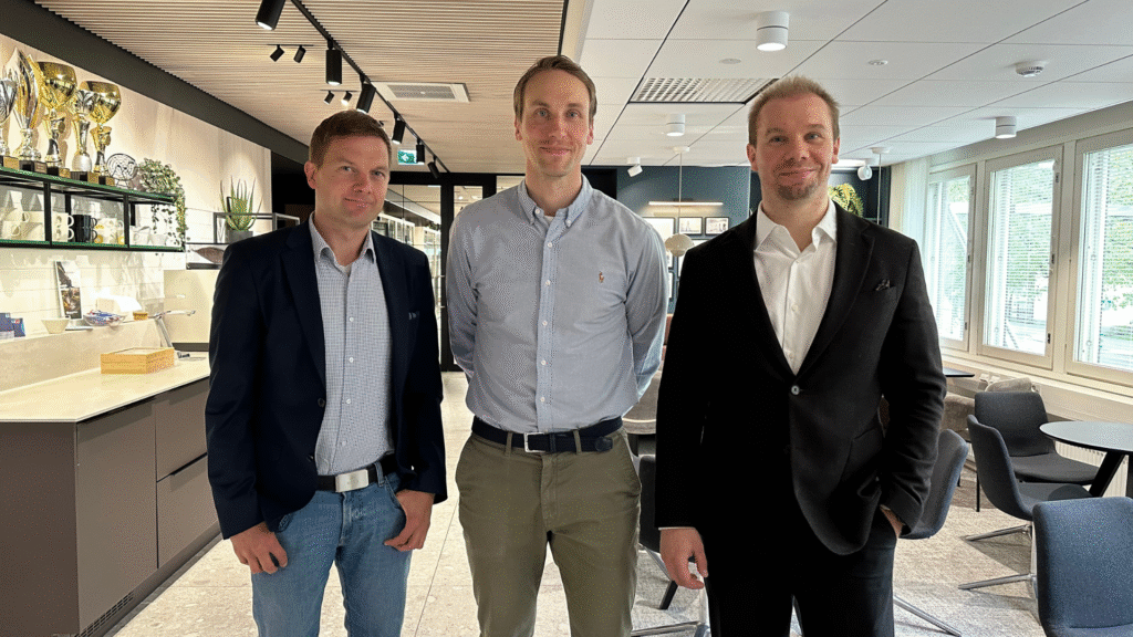 Lasse Vuola, Erik Riska, Joel Sunabacka. Fundu, LokalTapiola Österbotten, LähiTapiola Pohjanmaa