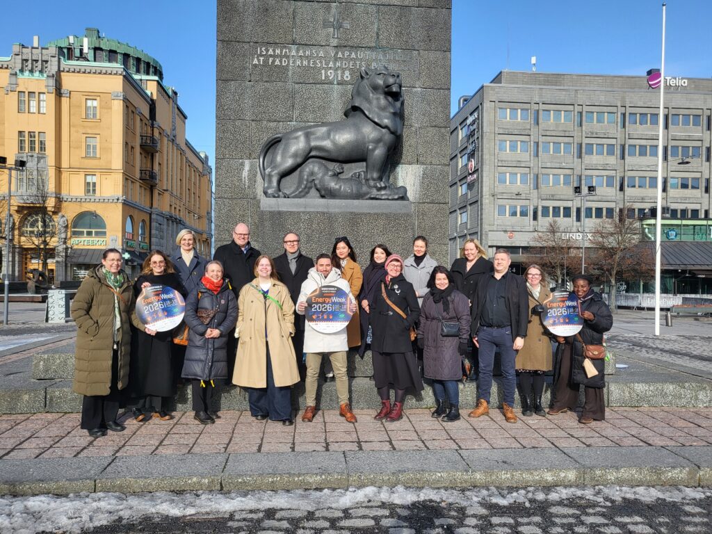 Many organisers are involved in making Vaasa EnergyWeek possible. In the photo are some of them, warmly welcoming everyone interested to take part in the programme.