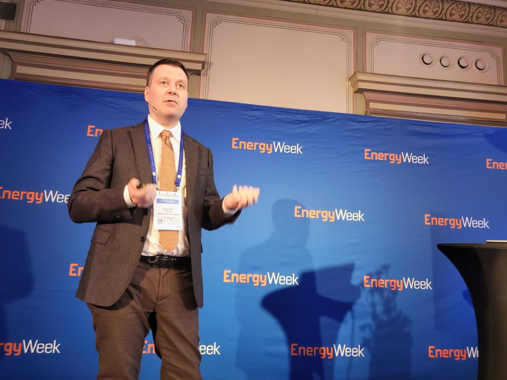 Petri Helo, Vaasa Energyweek, vaasan yliopisto