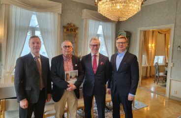 Olav Hermanson, Peter Nordling, Ulf Nylund, Jari Lemberg. Vasa Andelsbank