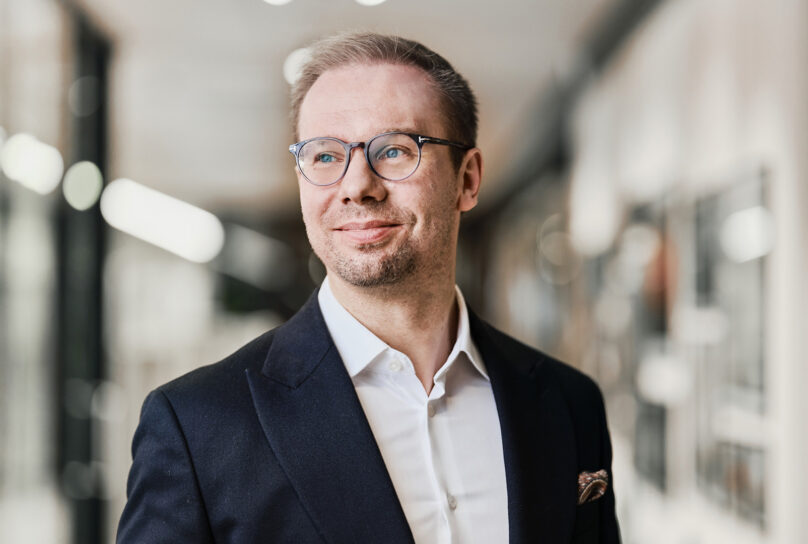 Joel Sunabacka, LokalTapiola Lähitapiola