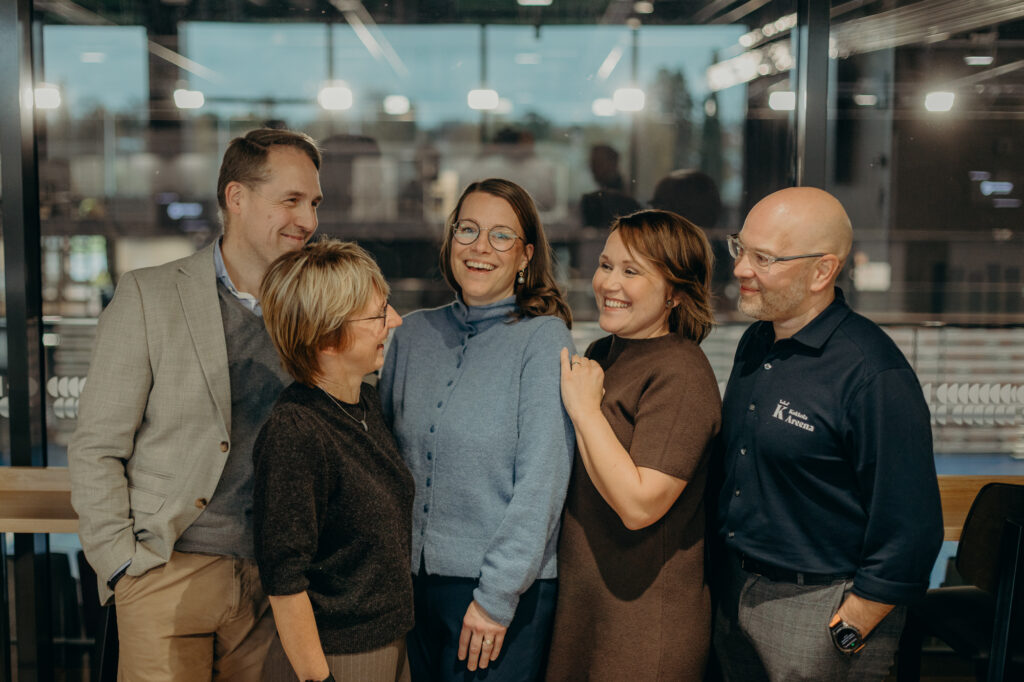 Jan-Erik Höglund, Maria Höglund, Anne-Maj Widjeskog, Riitta Huhtala, Tapani Mustonen.